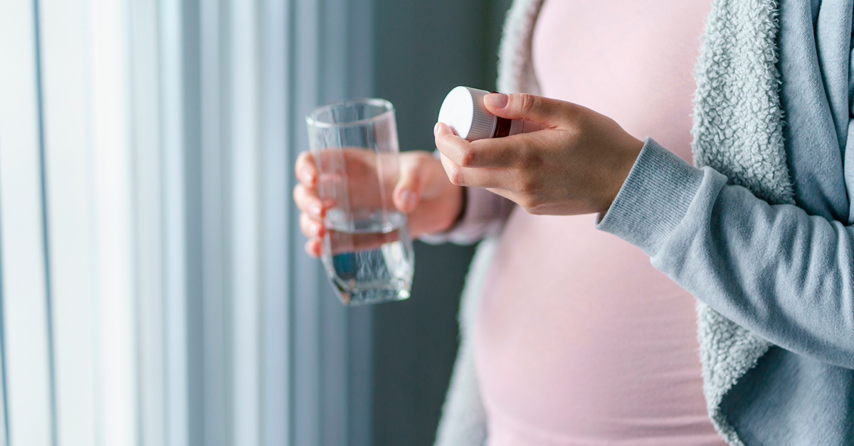 Report Raises Doubts About Acetaminophen Use While Pregnant