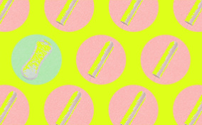 Multiple pink circles with tampons in them and one blue circle with a maxipad sit against a yellow background.